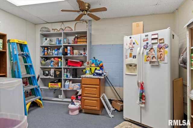 352 FRANKLIN Street, Jacksonville, IL 62650