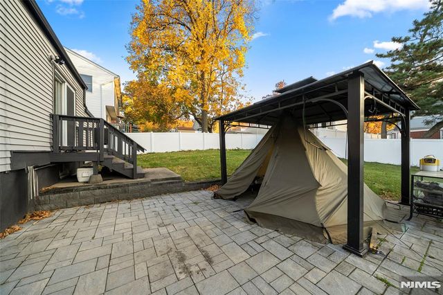 636 Elm Avenue, Ridgefield, NJ 07657