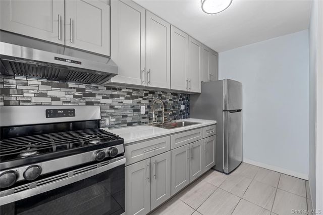 224-39 64th Ave 1st Floor, Bayside, NY 11364