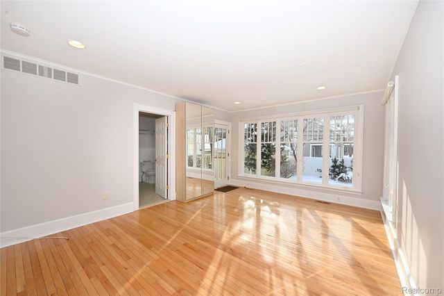 636 Landon Street, Birmingham, MI 48009