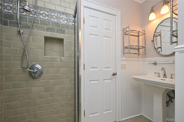 636 Landon Street, Birmingham, MI 48009