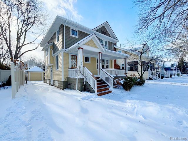 636 Landon Street, Birmingham, MI 48009