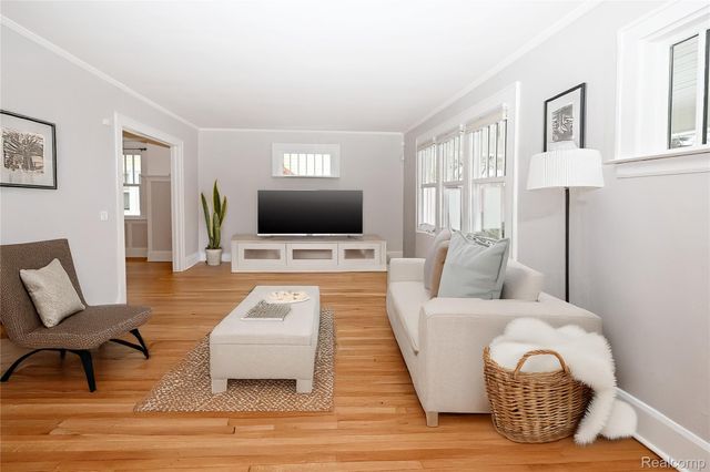 636 Landon Street, Birmingham, MI 48009