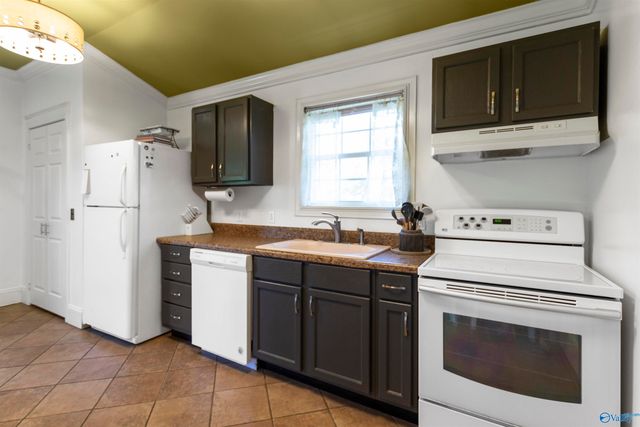 221 Turkey Hop Road, Holly Pond, AL 35083