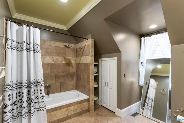 221 Turkey Hop Road, Holly Pond, AL 35083