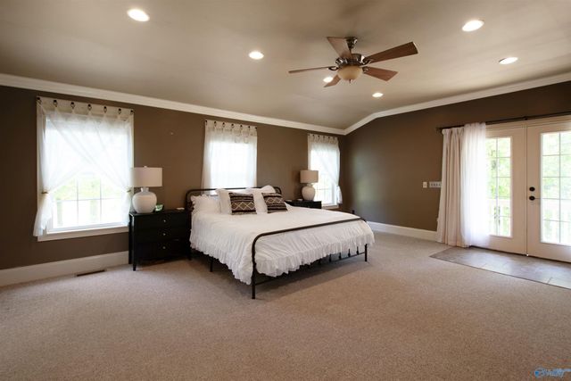 221 Turkey Hop Road, Holly Pond, AL 35083