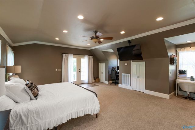 221 Turkey Hop Road, Holly Pond, AL 35083