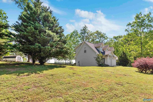 221 Turkey Hop Road, Holly Pond, AL 35083