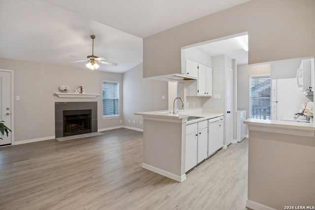 14343 Judson Rd Apt 904, San Antonio, TX 78233