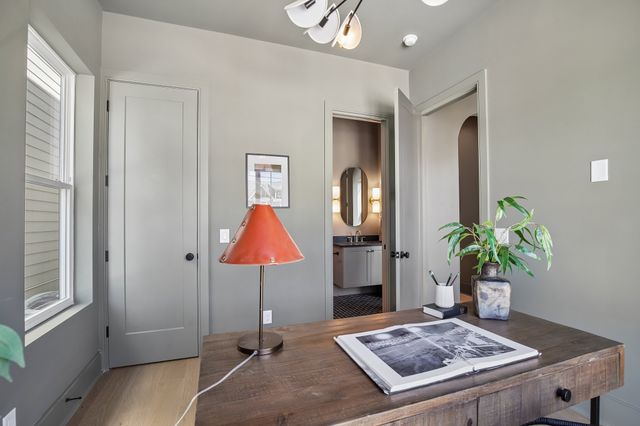 2013 Sultana Ave A, Nashville, TN 37207