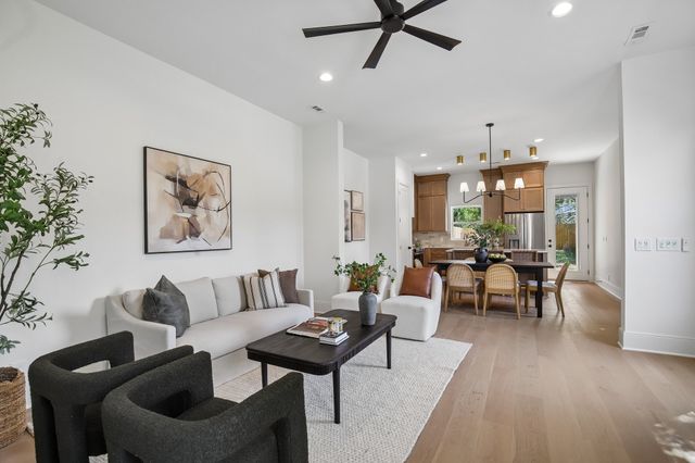 2013 Sultana Ave A, Nashville, TN 37207