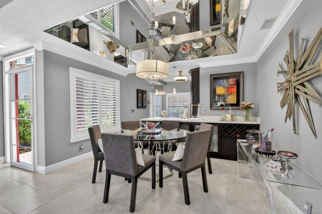 7840 Lexington Club Boulevard B, Delray Beach, FL 33446