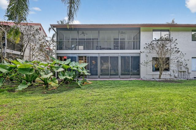 7840 Lexington Club Boulevard B, Delray Beach, FL 33446