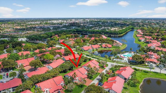 7840 Lexington Club Boulevard B, Delray Beach, FL 33446