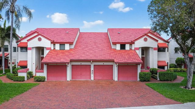 7840 Lexington Club Boulevard B, Delray Beach, FL 33446