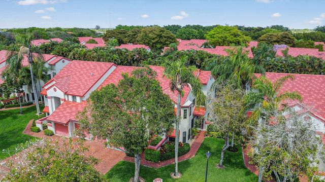 7840 Lexington Club Boulevard B, Delray Beach, FL 33446