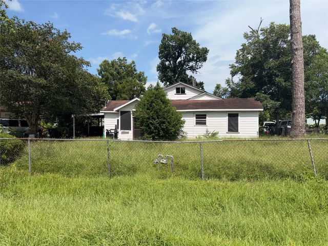 9014 Compton Street, Houston, TX 77016