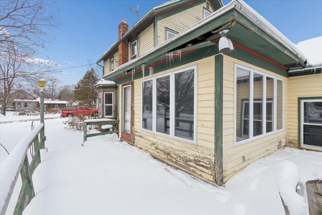 305 Sheldon Street, Cambridge, WI 53523