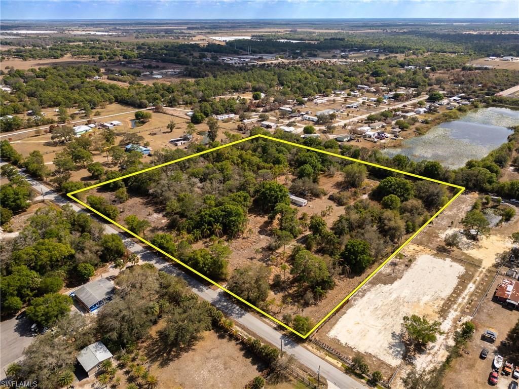 535 Evans RD, LABELLE, FL 33935 — photo 4