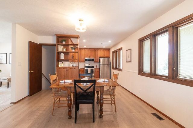 2737 Alabama Street, Lawrence, KS 66046