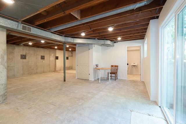 2737 Alabama Street, Lawrence, KS 66046
