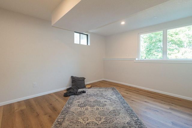 2737 Alabama Street, Lawrence, KS 66046