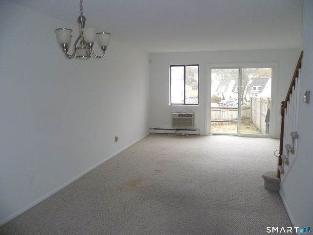 560 Yale Avenue 4, Meriden, CT 06450