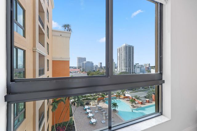 100 N Federal Highway 1021, Fort Lauderdale, FL 33301