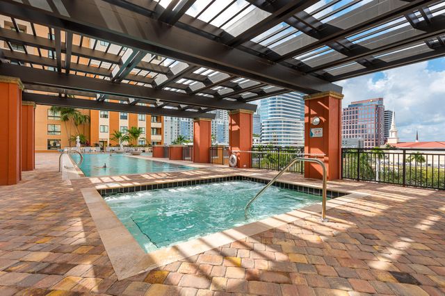 100 N Federal Highway 1021, Fort Lauderdale, FL 33301