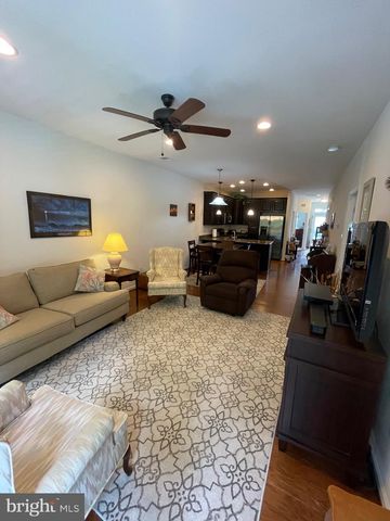 39 STARFIRE CT, Dover, DE 19901