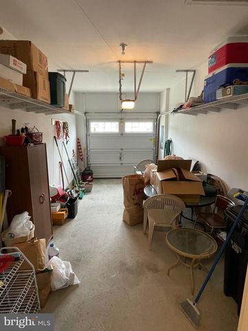 39 STARFIRE CT, Dover, DE 19901