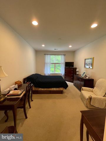 39 STARFIRE CT, Dover, DE 19901