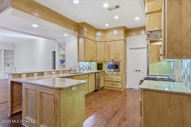 36 Moss Forest Circle, Jackson, MS 39211