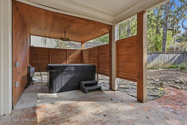 36 Moss Forest Circle, Jackson, MS 39211