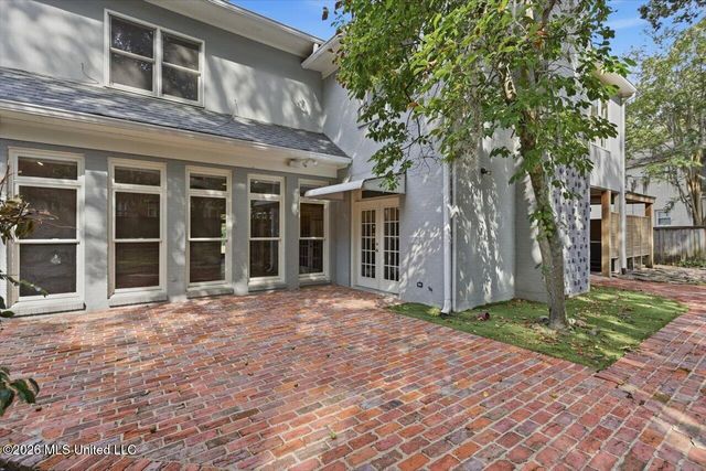36 Moss Forest Circle, Jackson, MS 39211