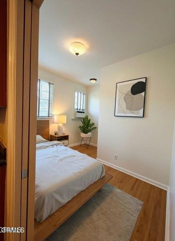 588 S Mentor Avenue B, Pasadena, CA 91106