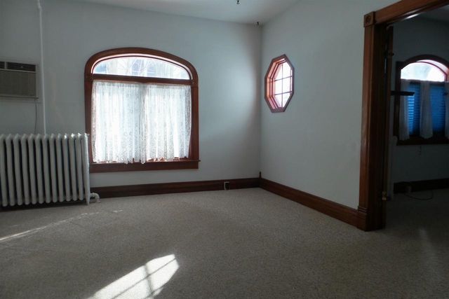 112 W SPRUCE STREET, Abbotsford, WI 54405
