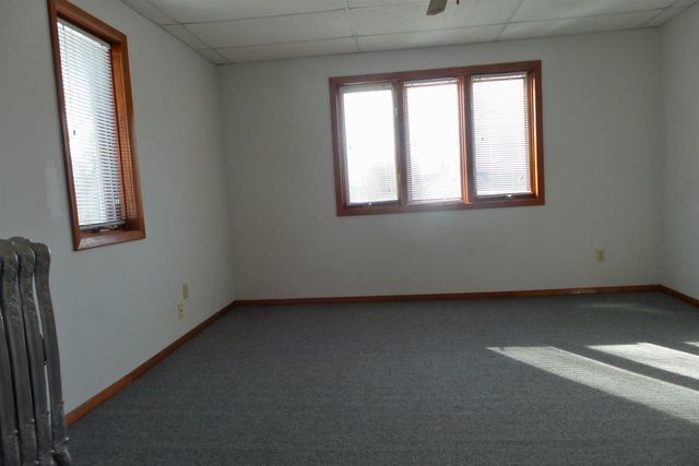 112 W SPRUCE STREET, Abbotsford, WI 54405