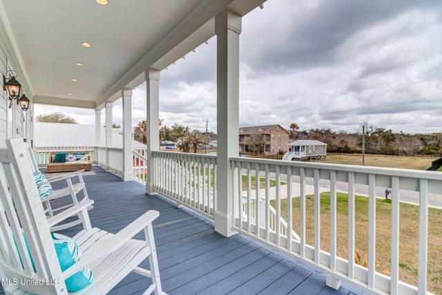 430 Russell Avenue, Long Beach, MS 39560