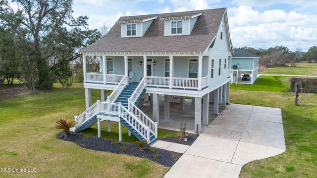 430 Russell Avenue, Long Beach, MS 39560
