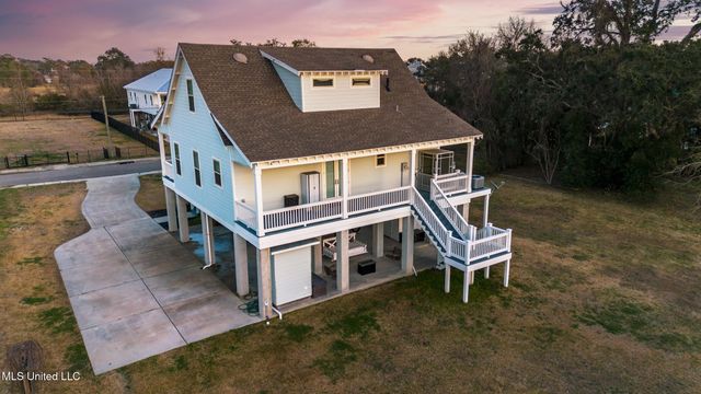 430 Russell Avenue, Long Beach, MS 39560