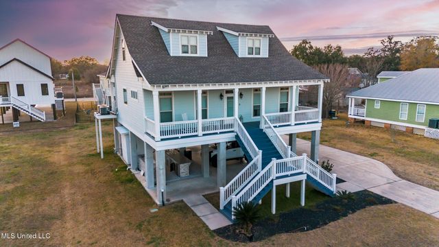 430 Russell Avenue, Long Beach, MS 39560