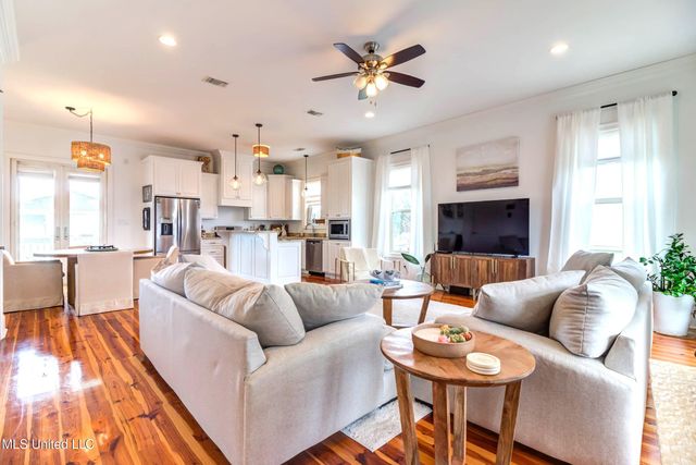 430 Russell Avenue, Long Beach, MS 39560