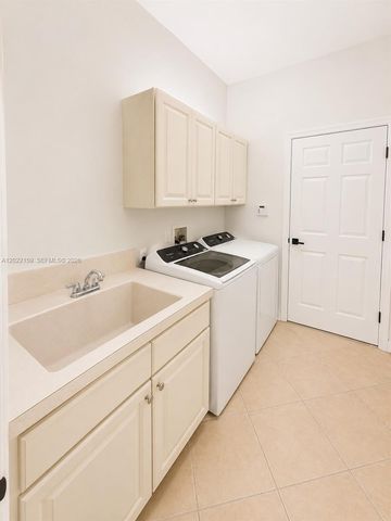 7232 Maidstone Drive, Port St. Lucie, Port St Lucie, FL 34986