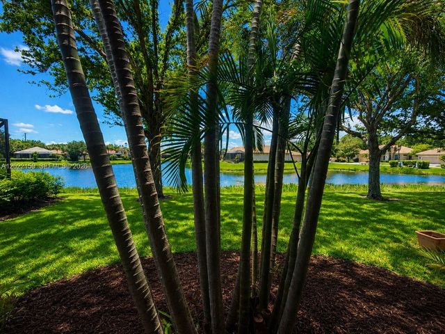 7232 Maidstone Drive, Port St. Lucie, Port St Lucie, FL 34986