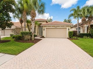 7232 Maidstone Drive, Port St. Lucie, Port St Lucie, FL 34986