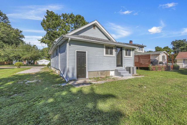 132 N Westmoor Avenue, Newark, OH 43055