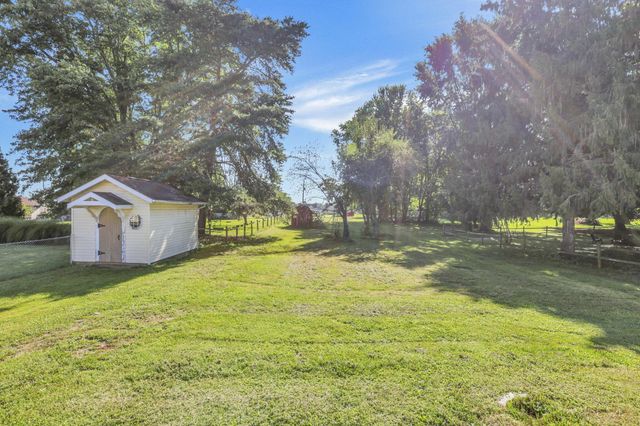 132 N Westmoor Avenue, Newark, OH 43055