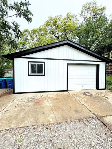 3110 McGinnis Drive, Fenton Charter Township, MI 48430