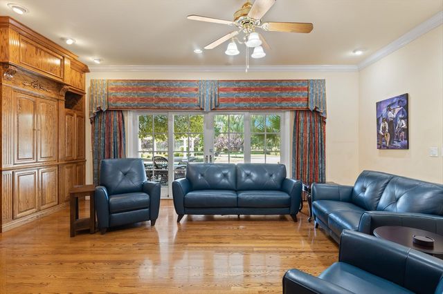 400 Marmore Rd, Chico, CA 95928